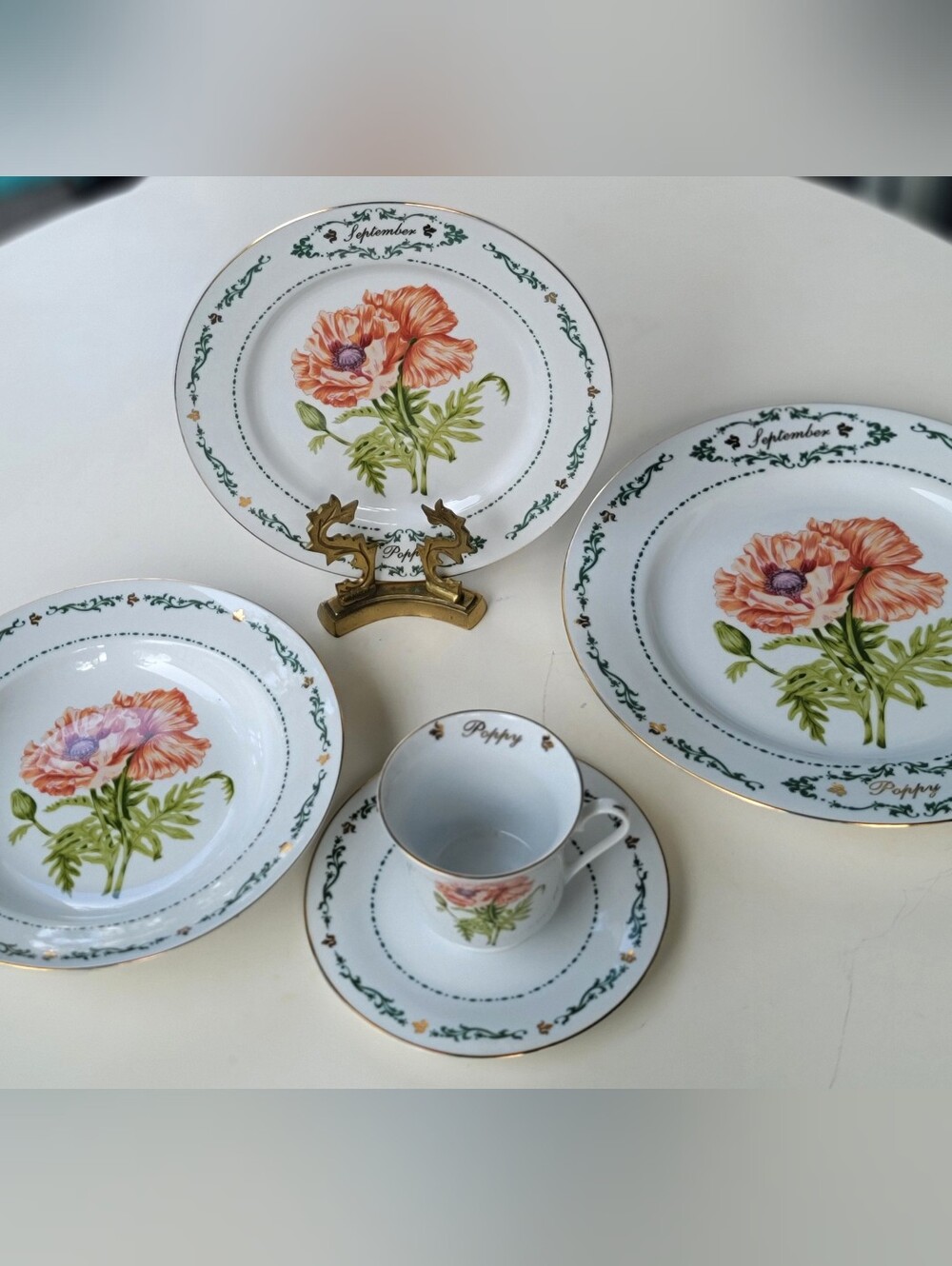 Set Of 3 Plates Flowers of the Month by Domestications "September"+coffee/tea